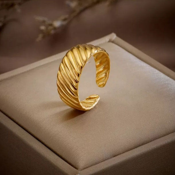 Zayalynne | Anello in Oro 18K