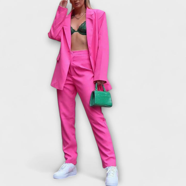 Amelia | Completo femminile elegante